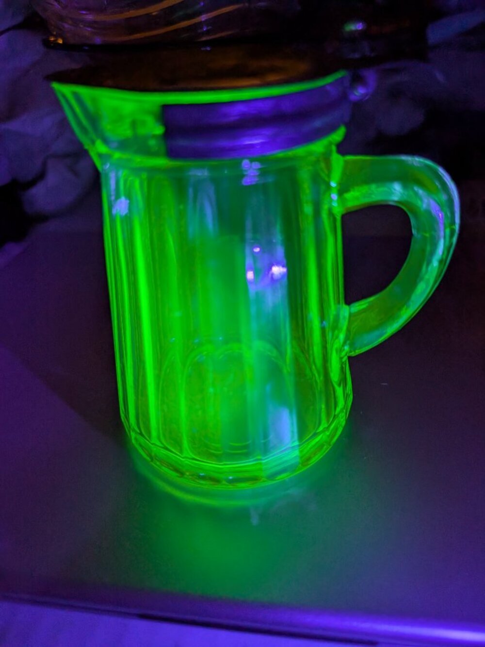 Vintage Uranium Glass Syrup Pitcher Green Vaseline Glows Metal Lid Handle Crack
